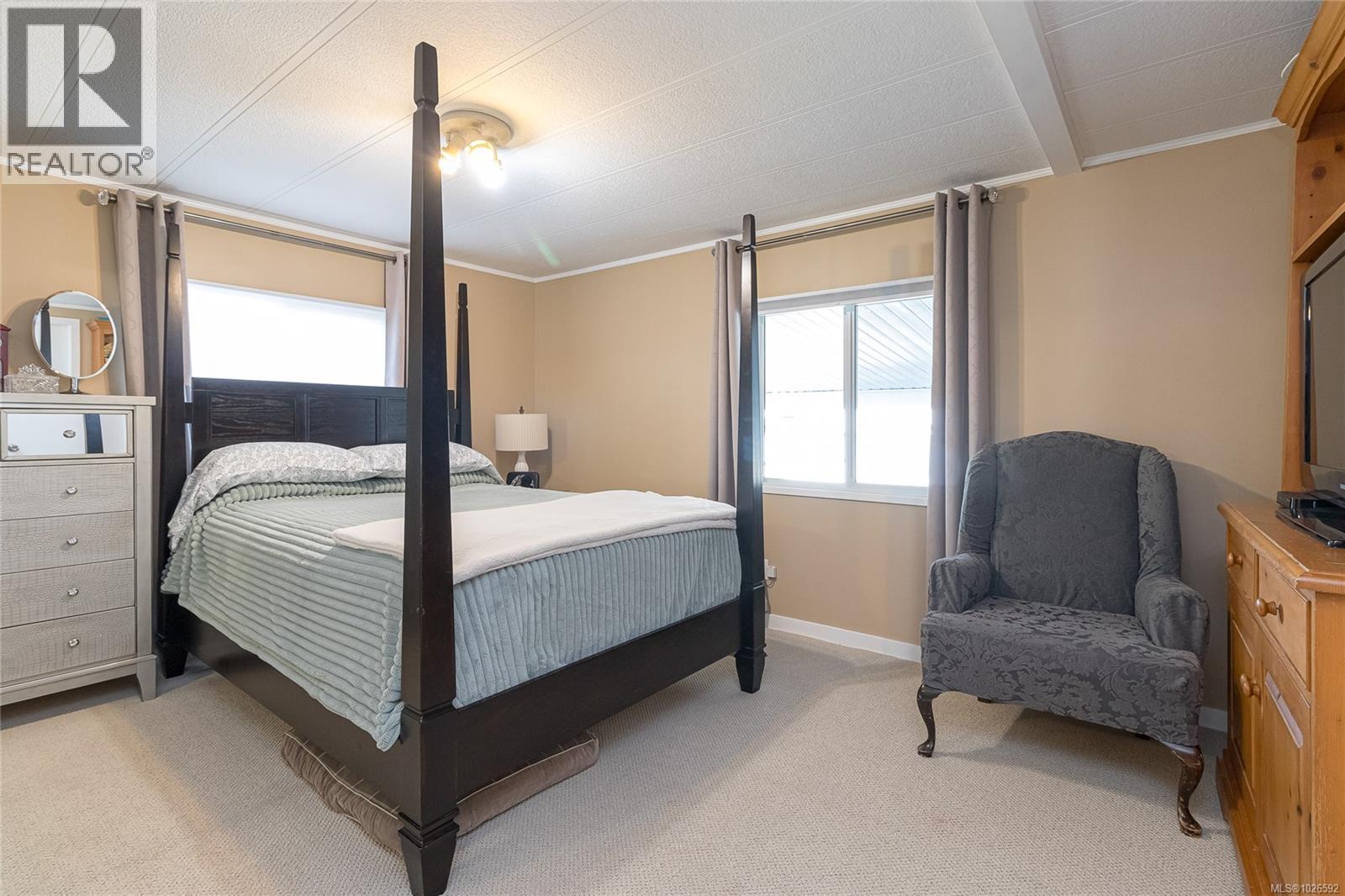 #10 1498 ADMIRALS RD - 9