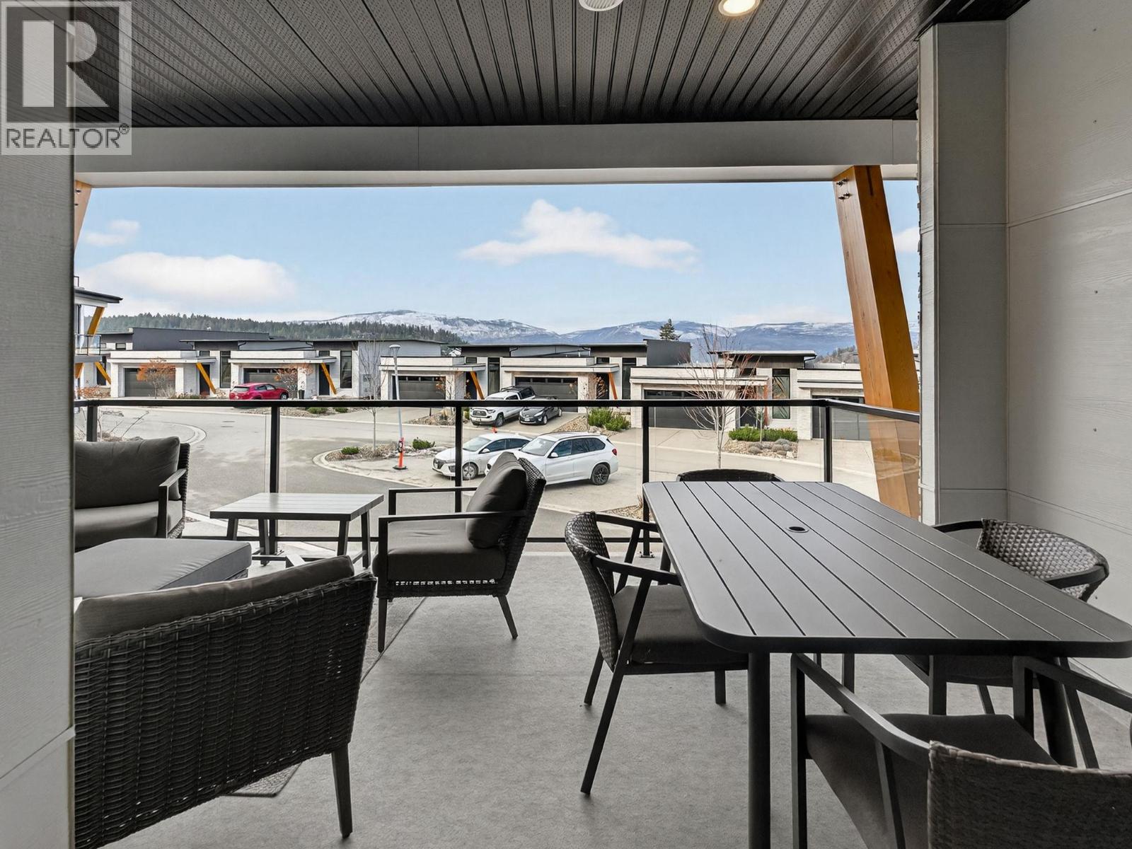 #6 269 DIAMOND WAY - 11