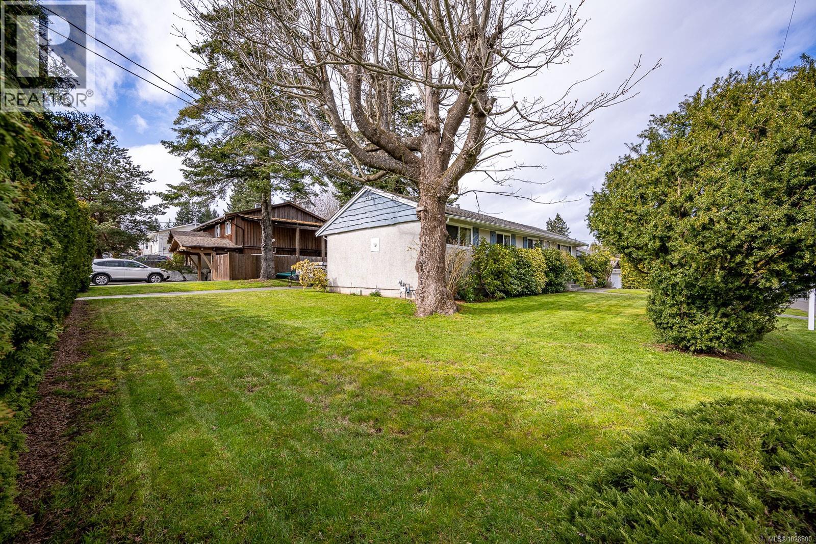 533 Salish St - 5