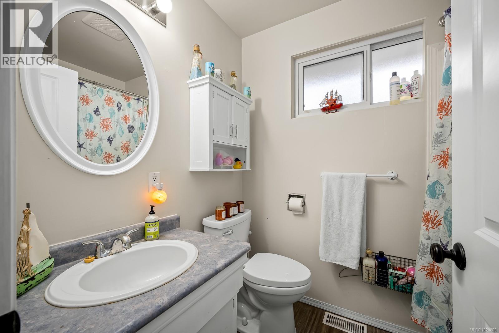 533 Salish St - 31