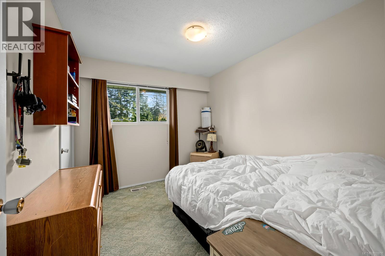 533 Salish St - 32