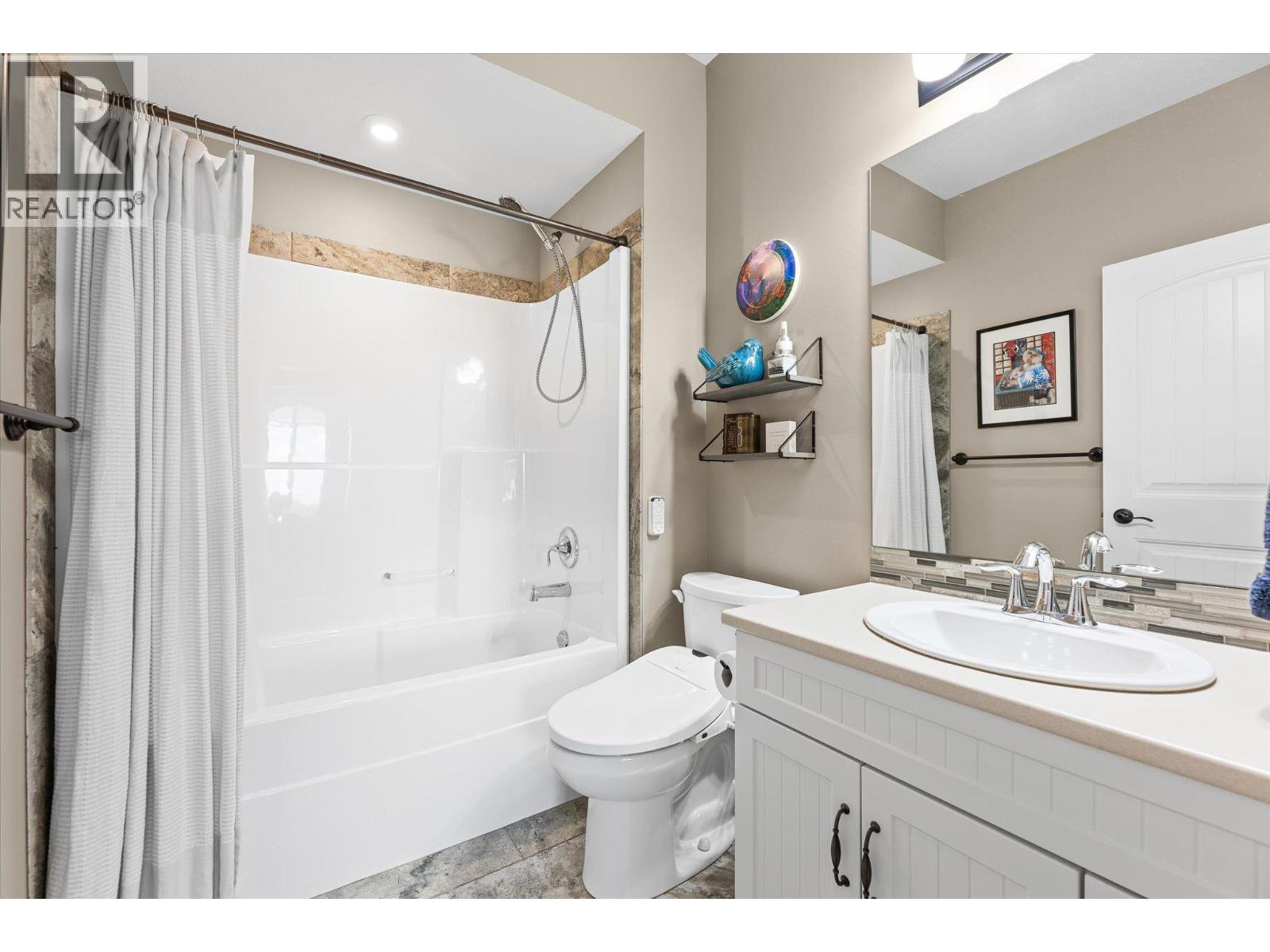 123 Lost Creek Court, Kelowna