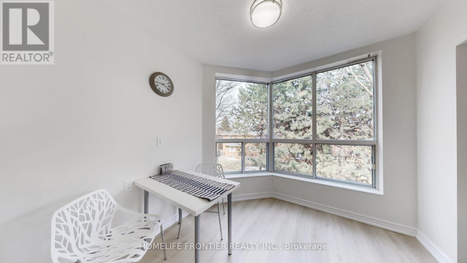 #306 9 CHALMERS ROAD - 8