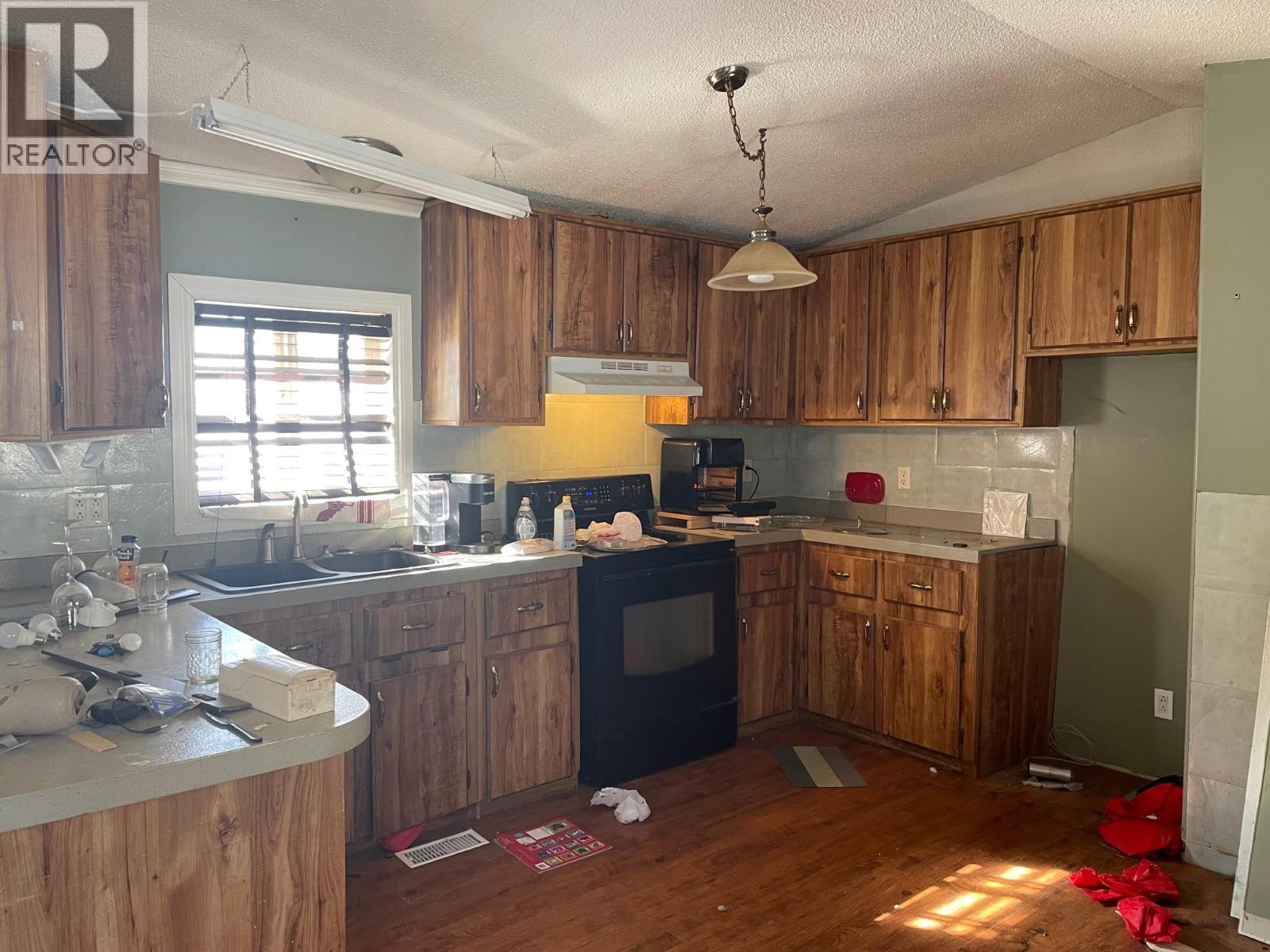 5244 44 STREET, Fort Nelson