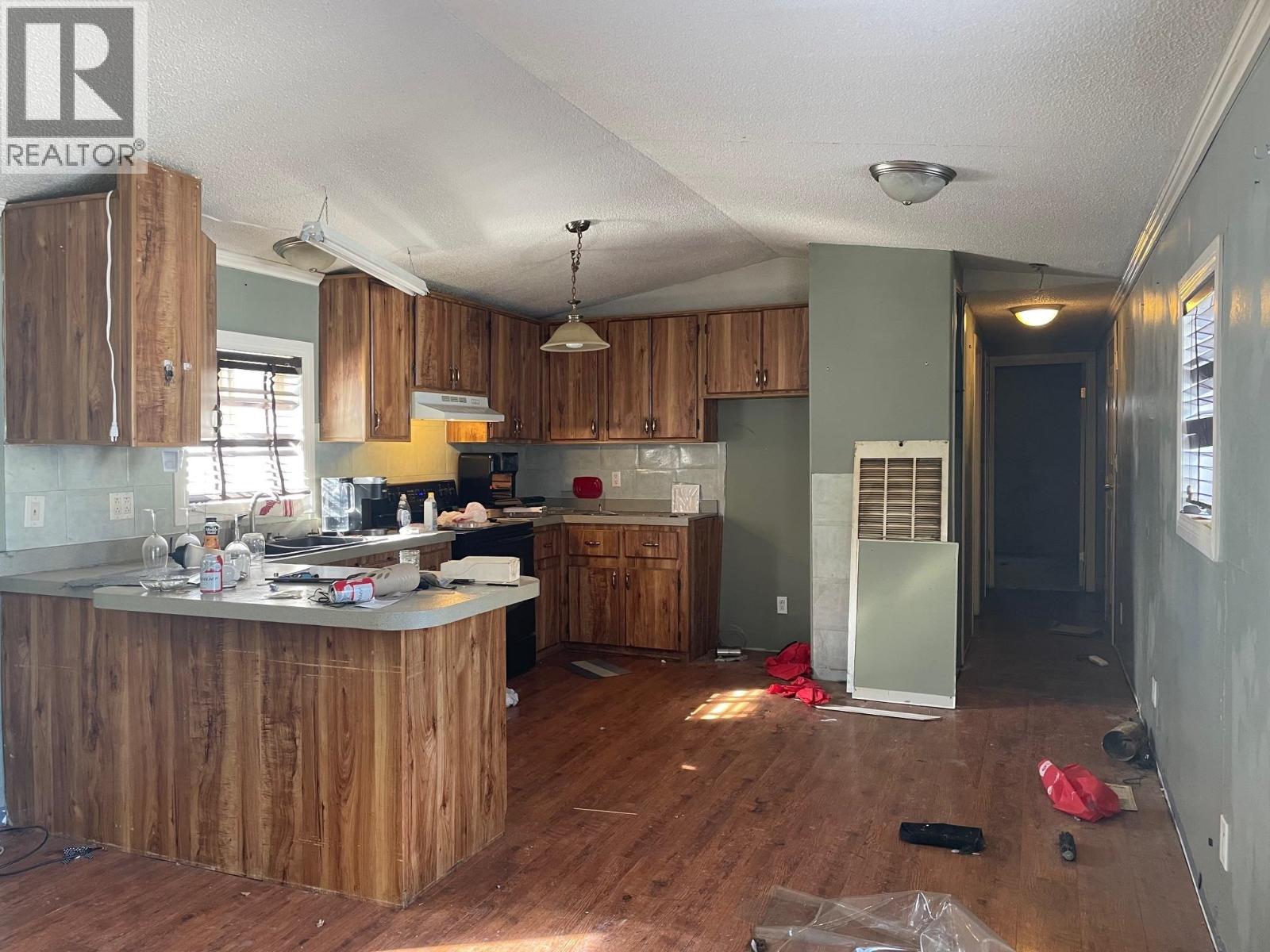 5244 44 STREET, Fort Nelson