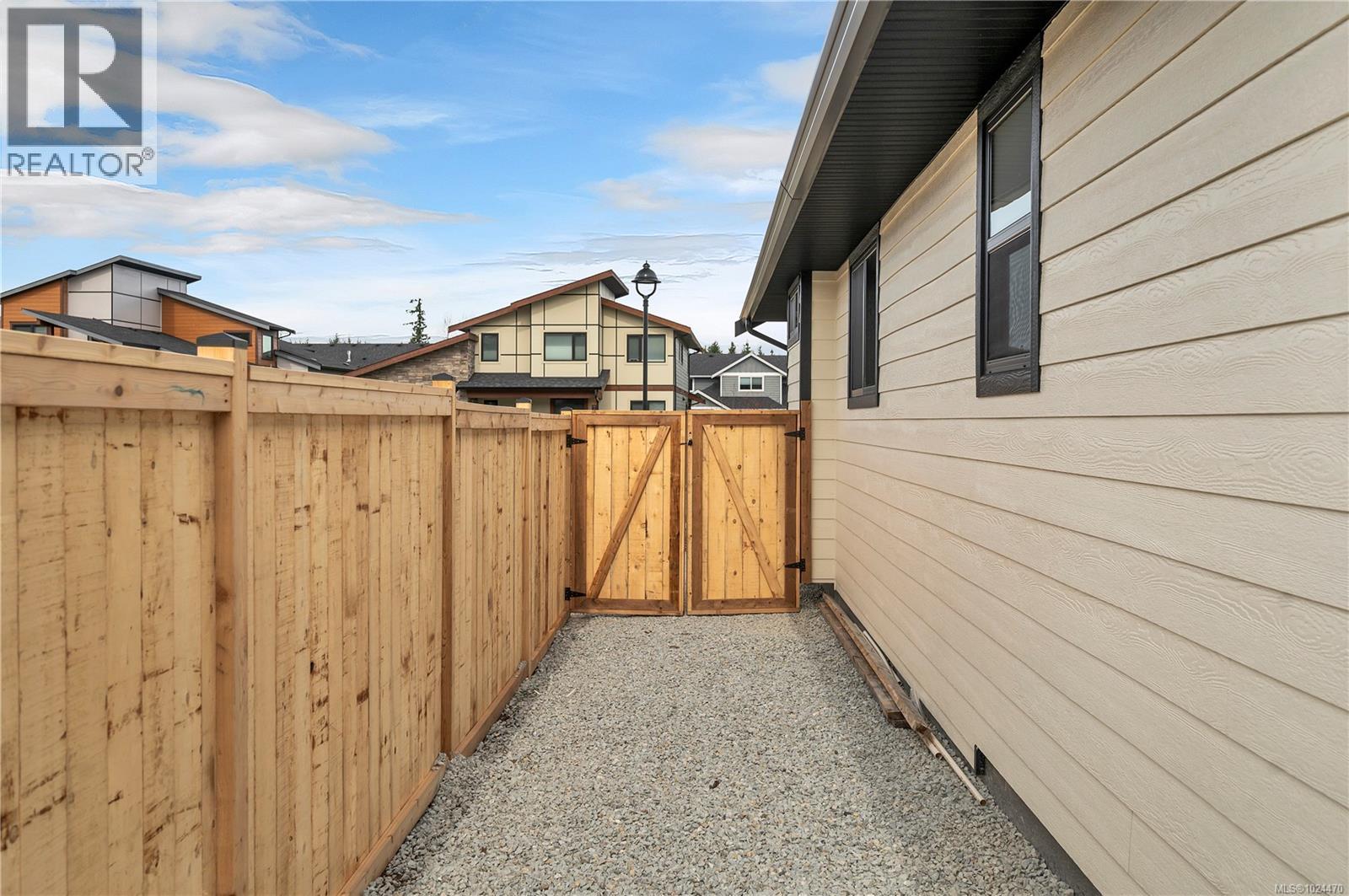 713 BEAVER CREEK BLVD - 45