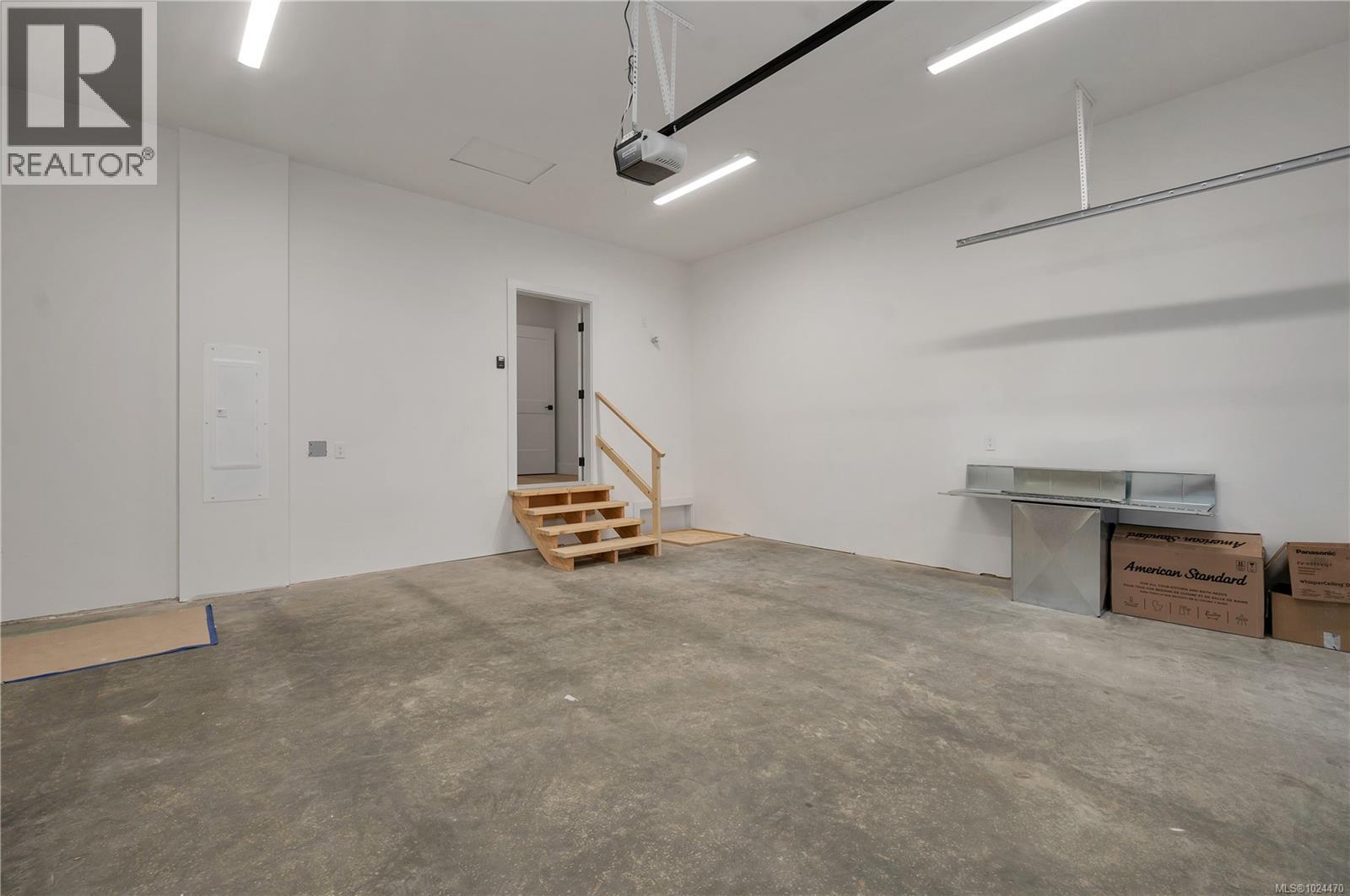 713 BEAVER CREEK BLVD - 51