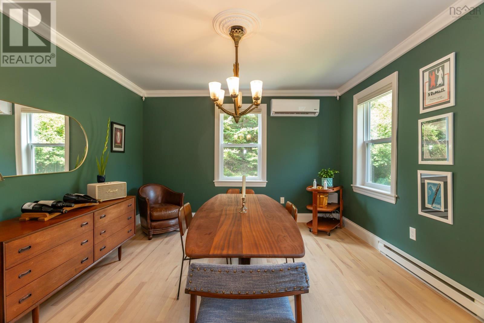 Property 34 of 50 of 40 North Street