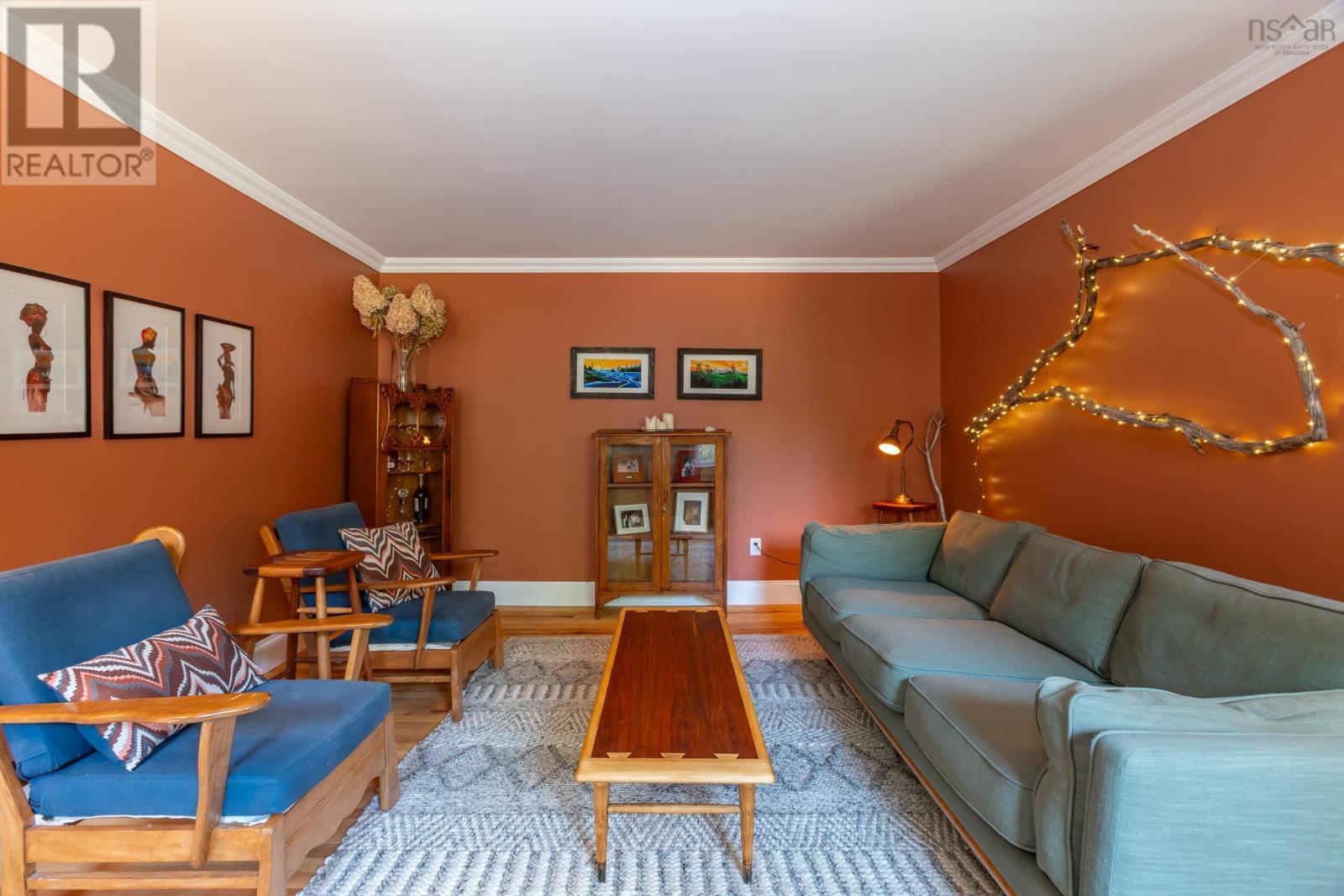 Property 25 of 50 of 40 North Street