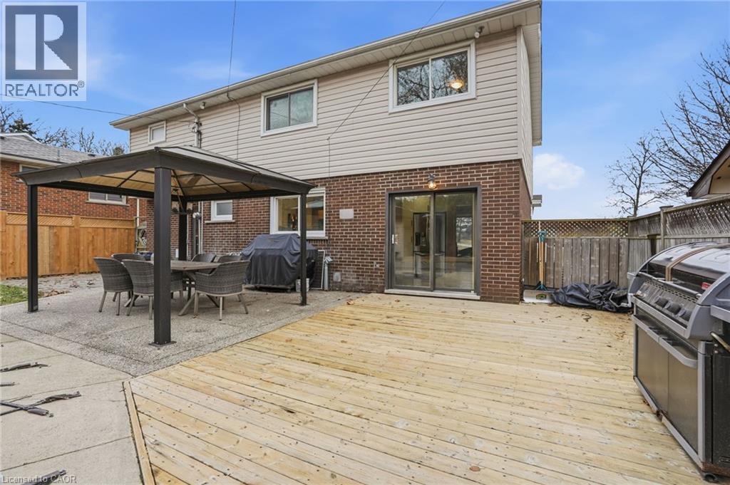 65 ROLSTON Drive - 43