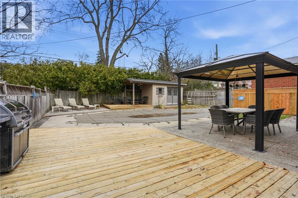 65 ROLSTON Drive - 44