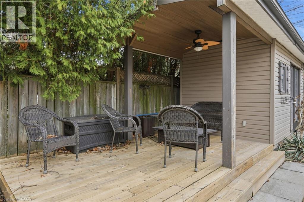 65 ROLSTON Drive - 42