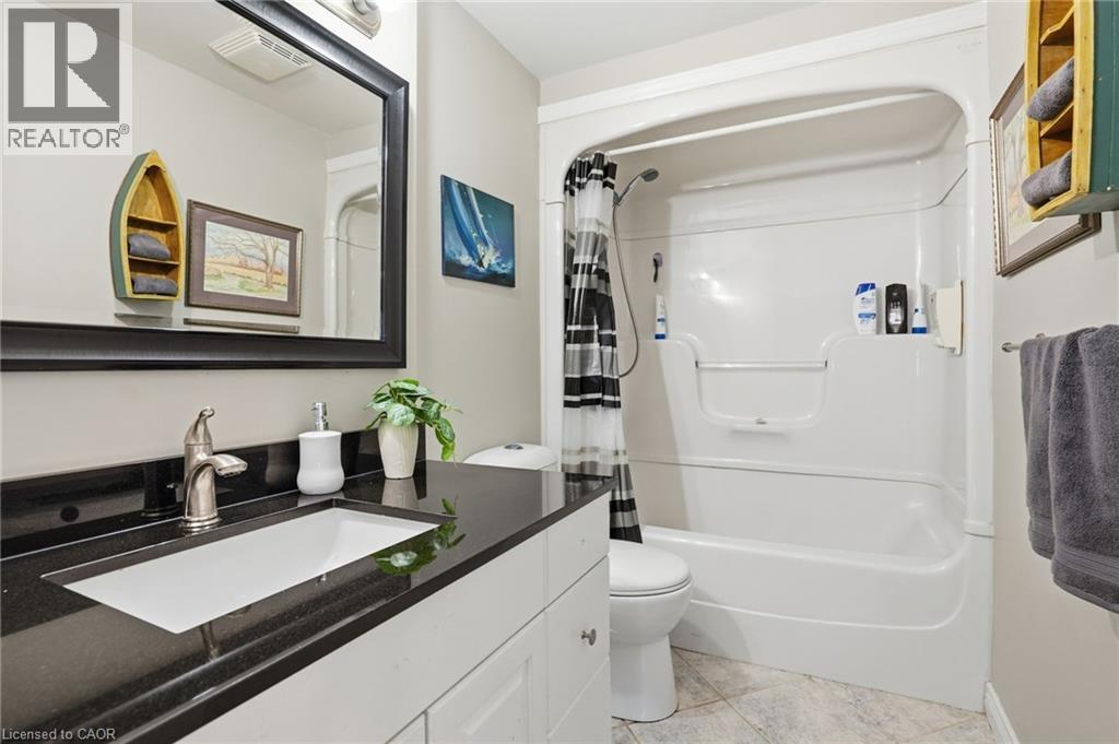 65 ROLSTON Drive - 23