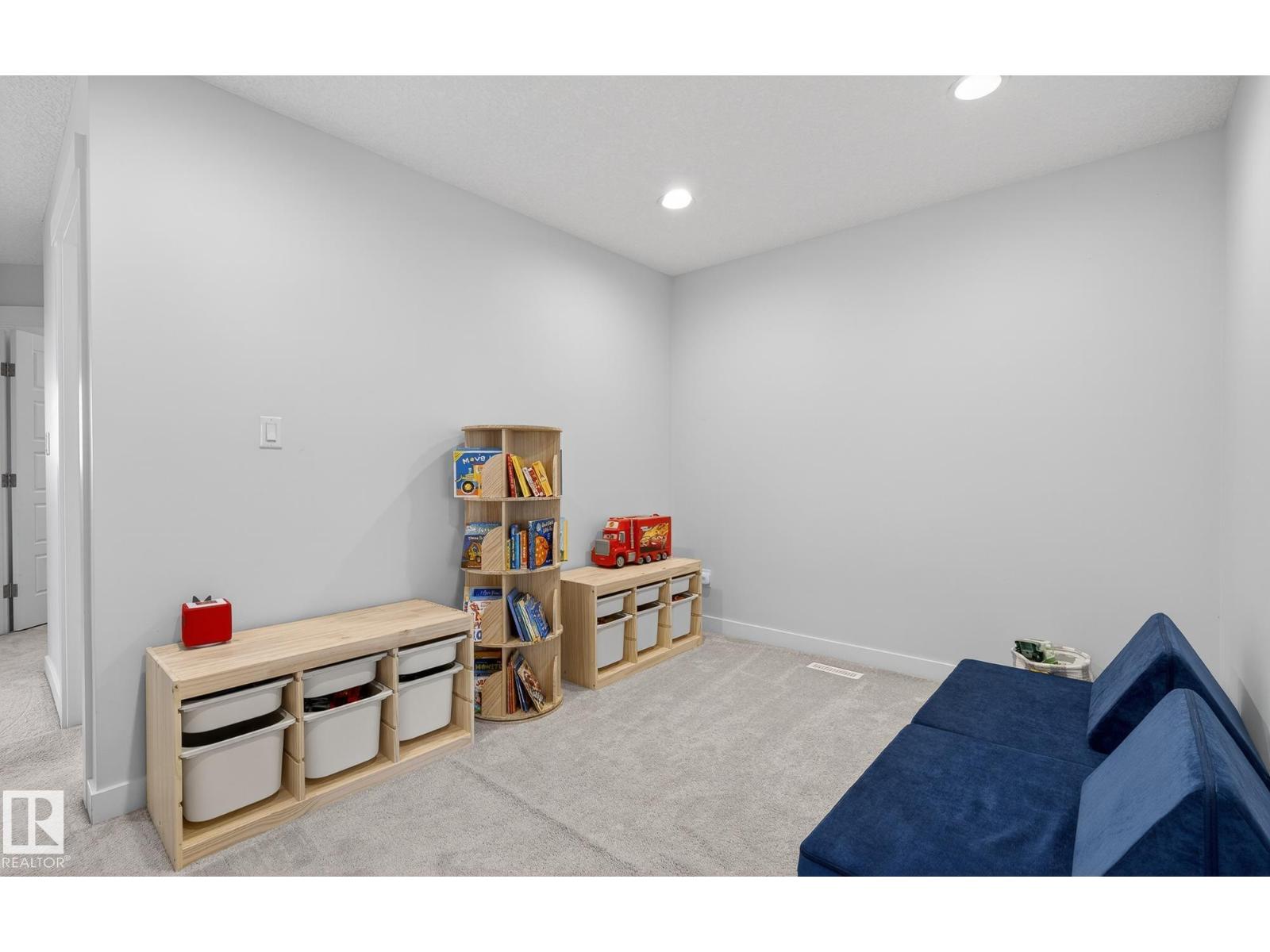 
          17727 13 AV SW
            <br/>
            <span>Edmonton</span>
            , 
            <span>AB</span>
             <span>T6W2J7</span>
         - Photo 28