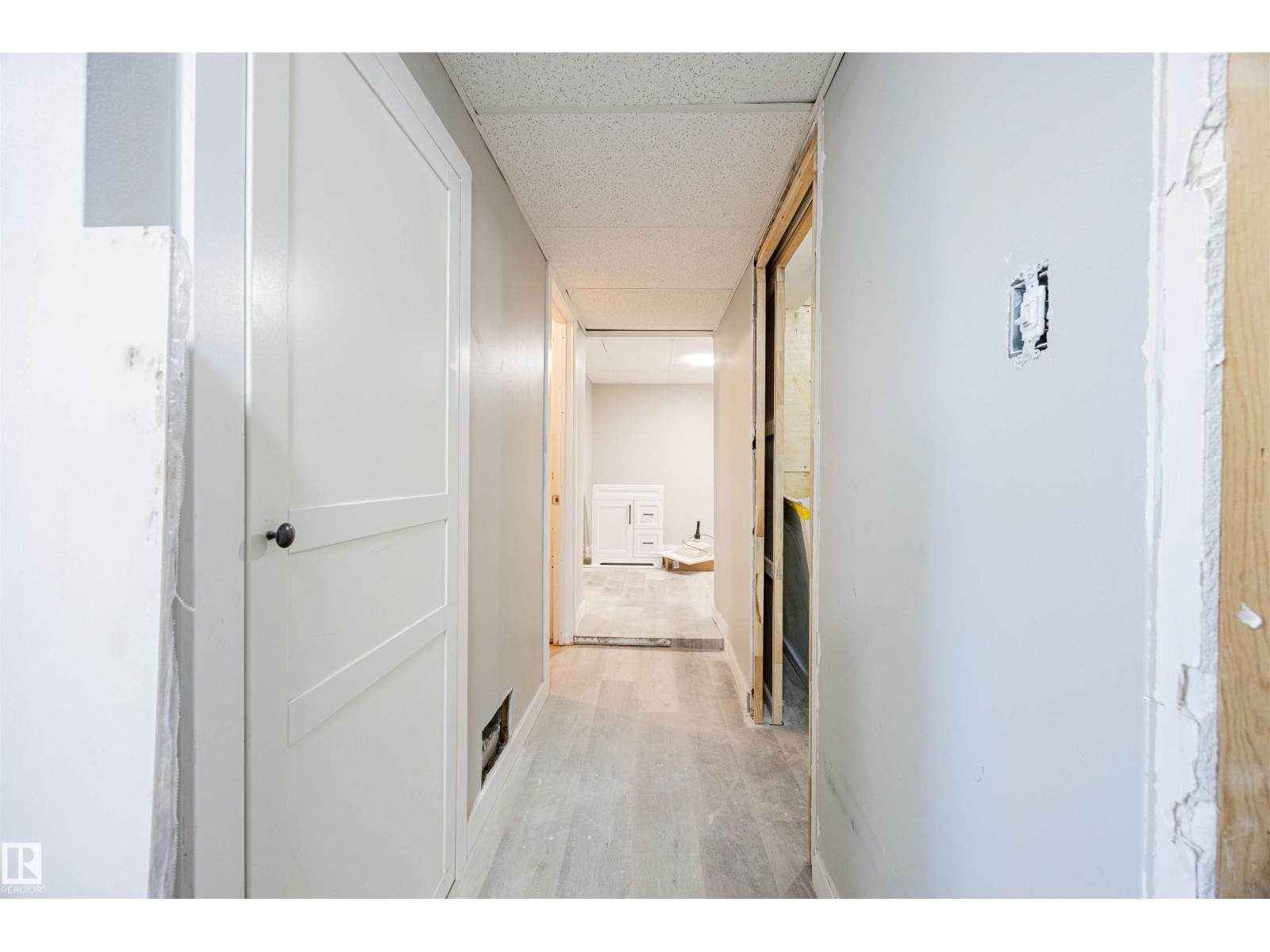 12253 95A ST NW, Edmonton