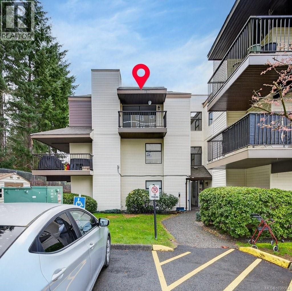 #312 585 DOGWOOD ST S - Image 2