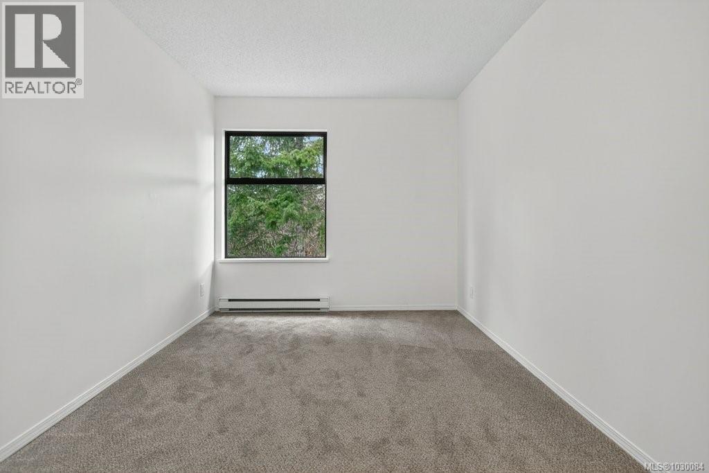 #312 585 DOGWOOD ST S - 27