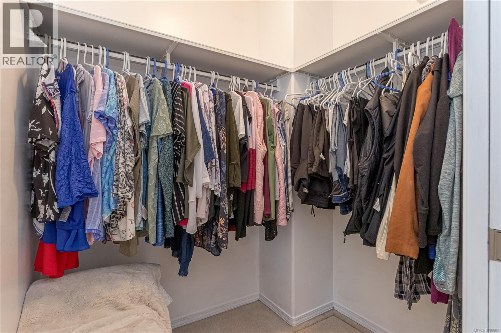 355 CLARKSON PL - 17