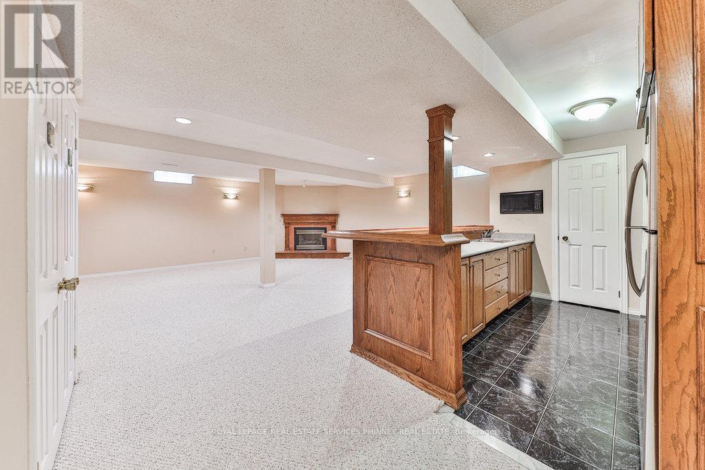 3952 ROLLING VALLEY DRIVE - 24