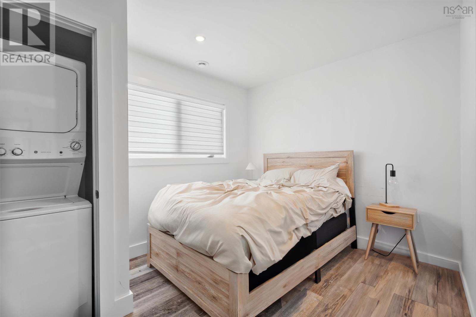 Property 28 of 52 of 15 Shore Road