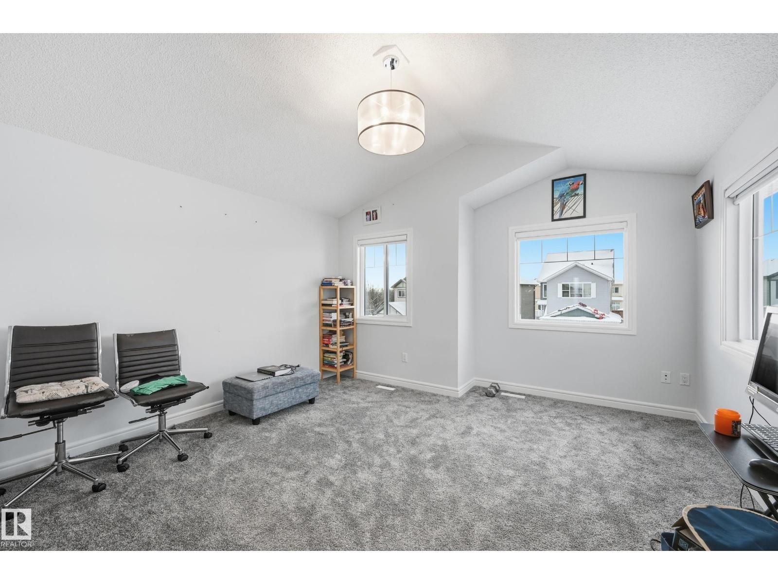 4820 175 AV NW NW - 20