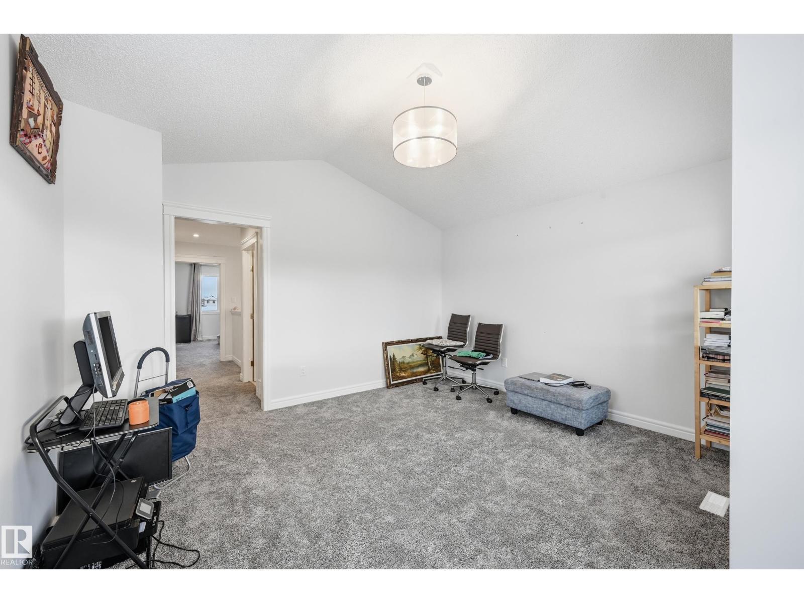 4820 175 AV NW NW - 21