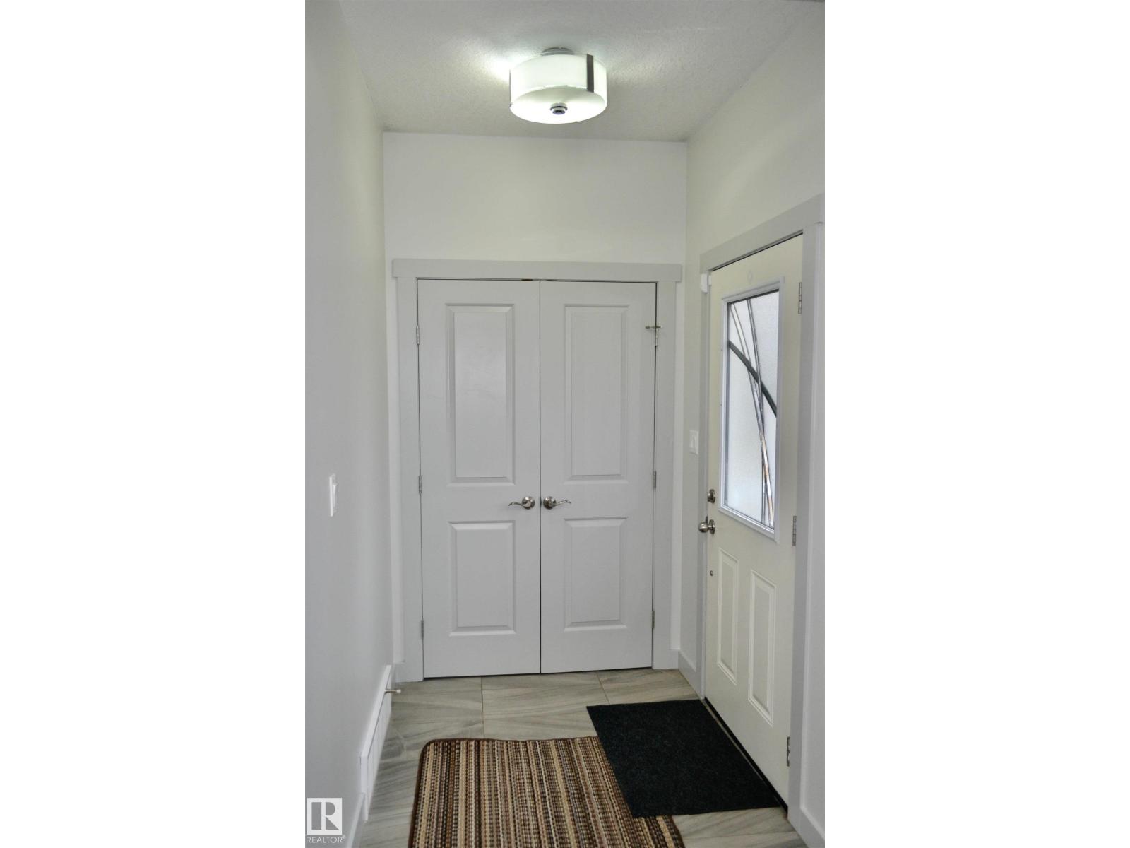 8950 81 AV NW, Edmonton