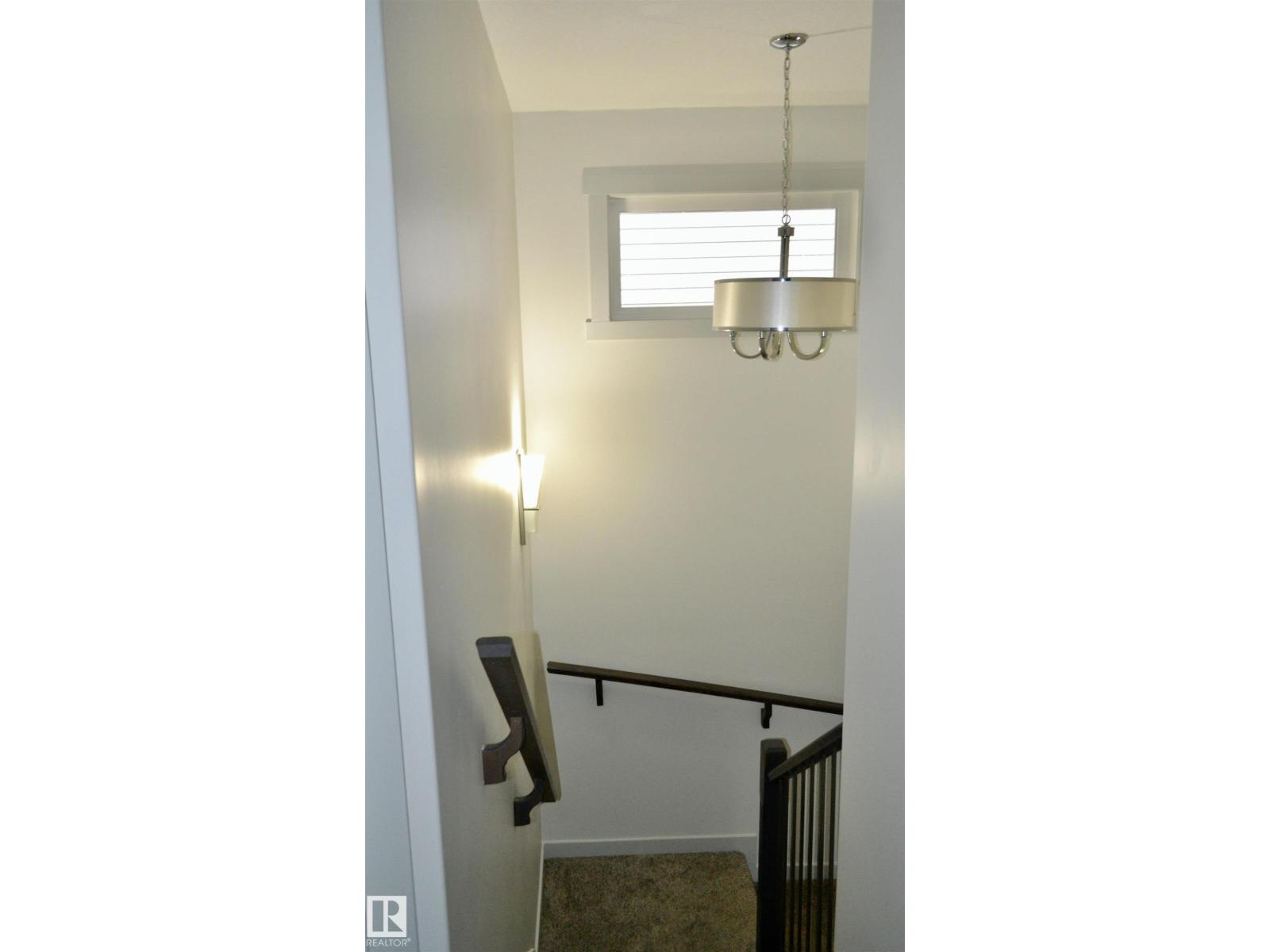 8950 81 AV NW, Edmonton