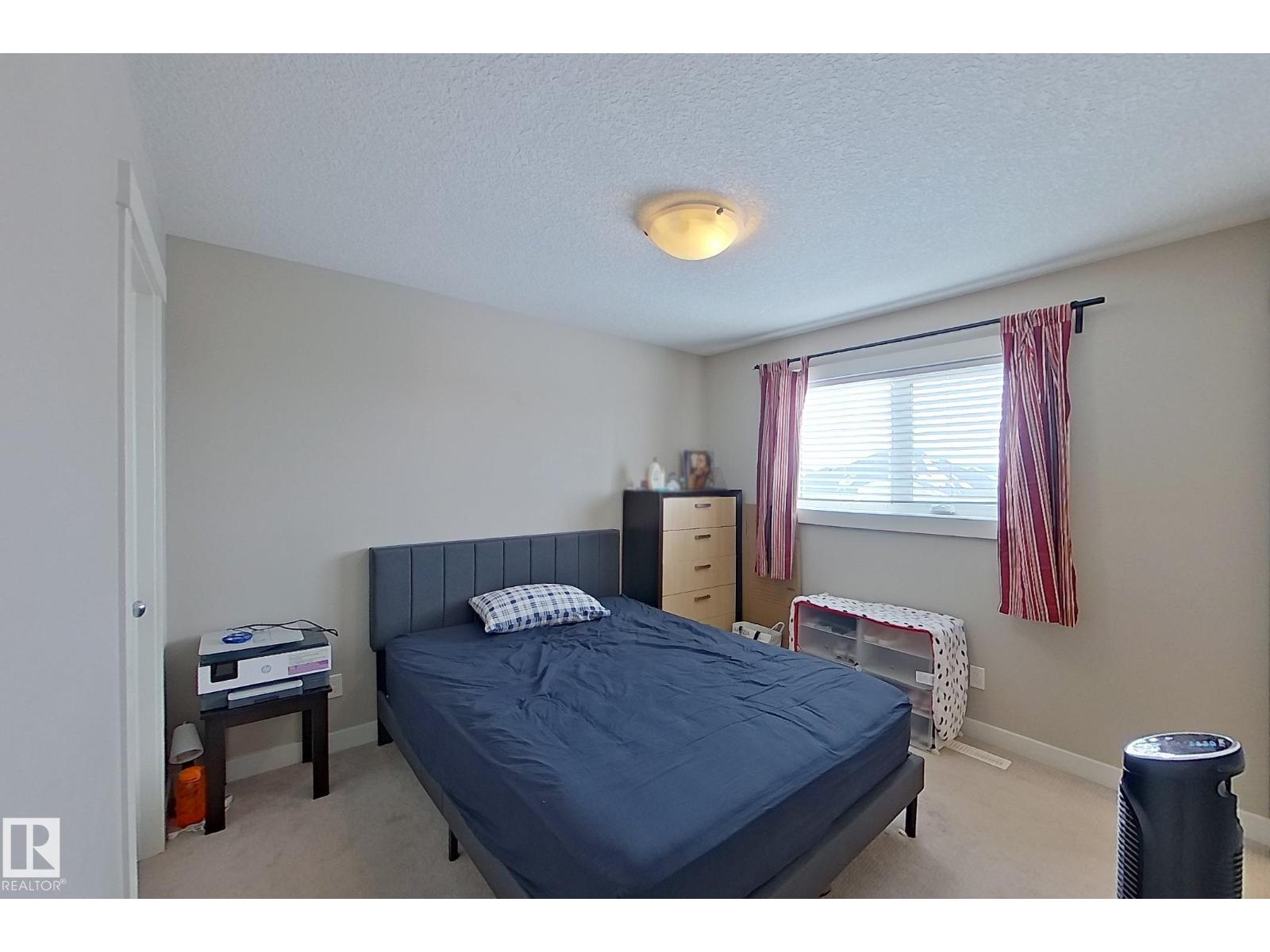 #295 401 SOUTHFORK DR, Leduc