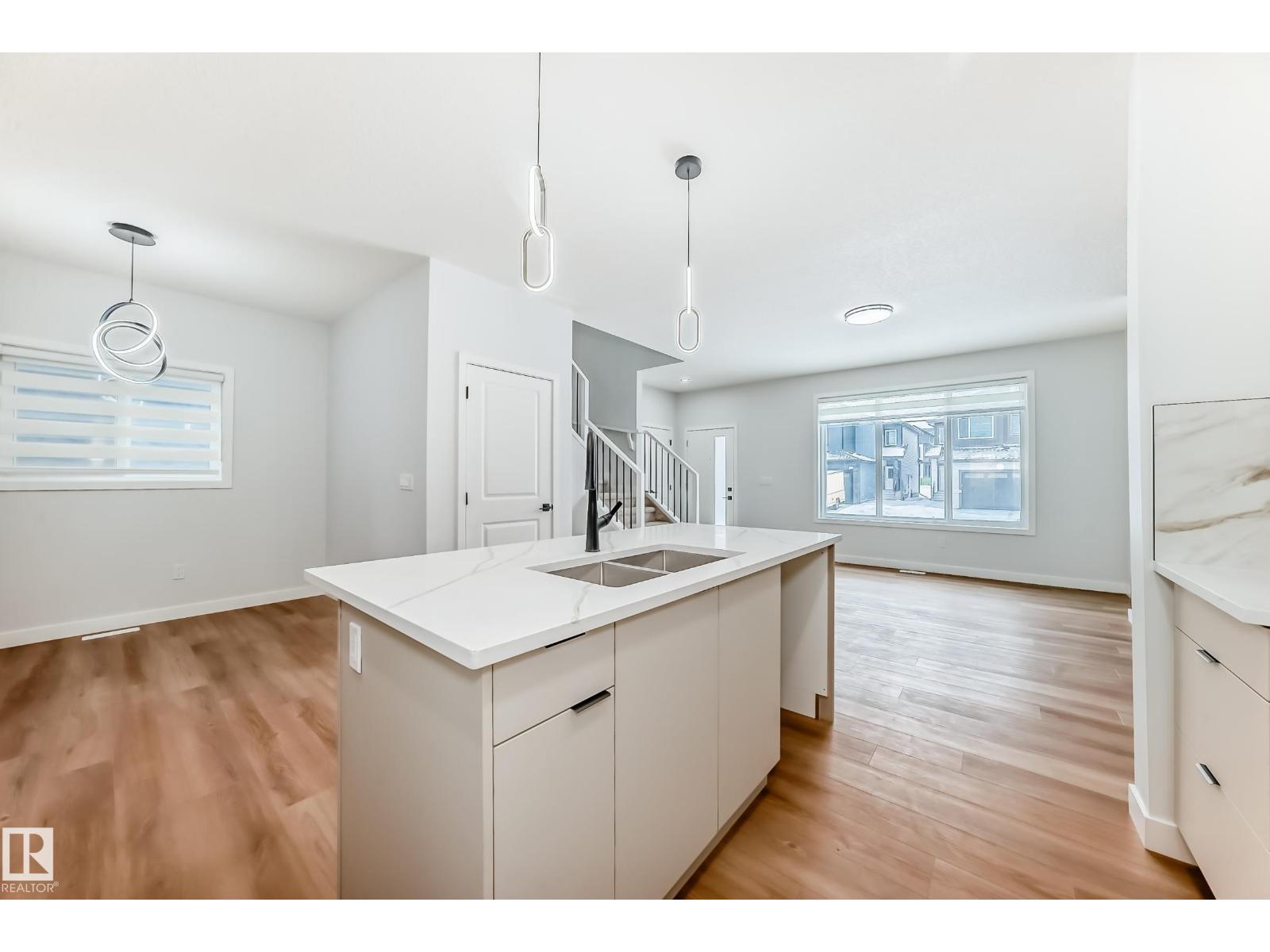 26 WESTWYCK LI - 8