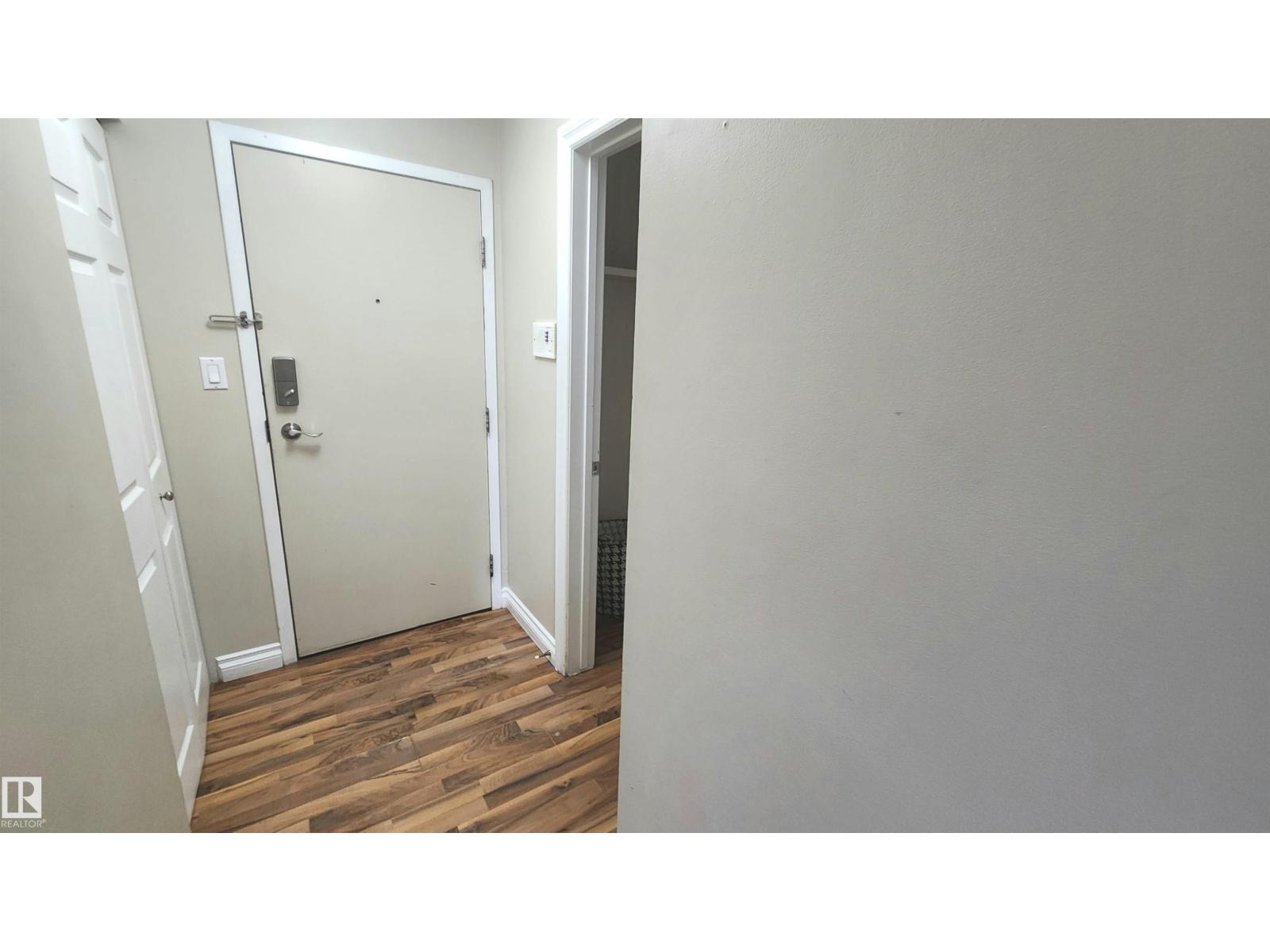 #203 12223 82 ST NW, Edmonton