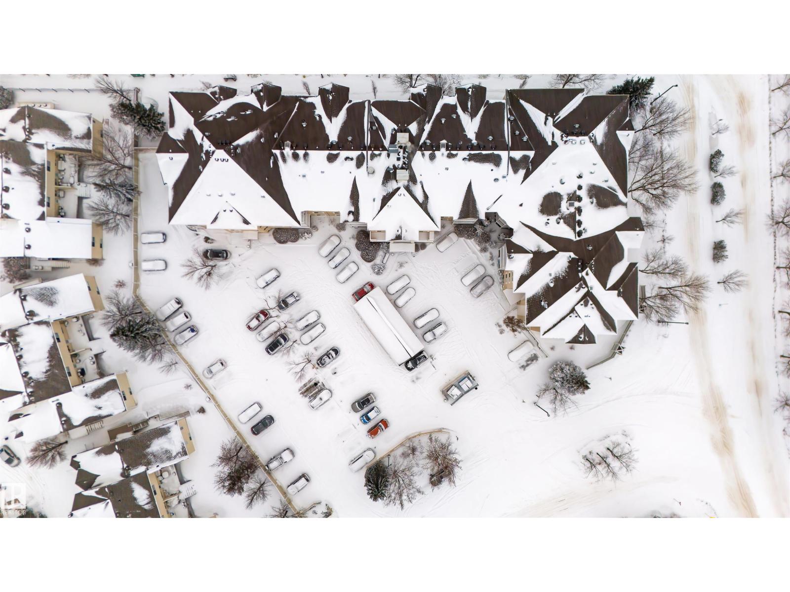 #312 11620 9A AV NW - 3