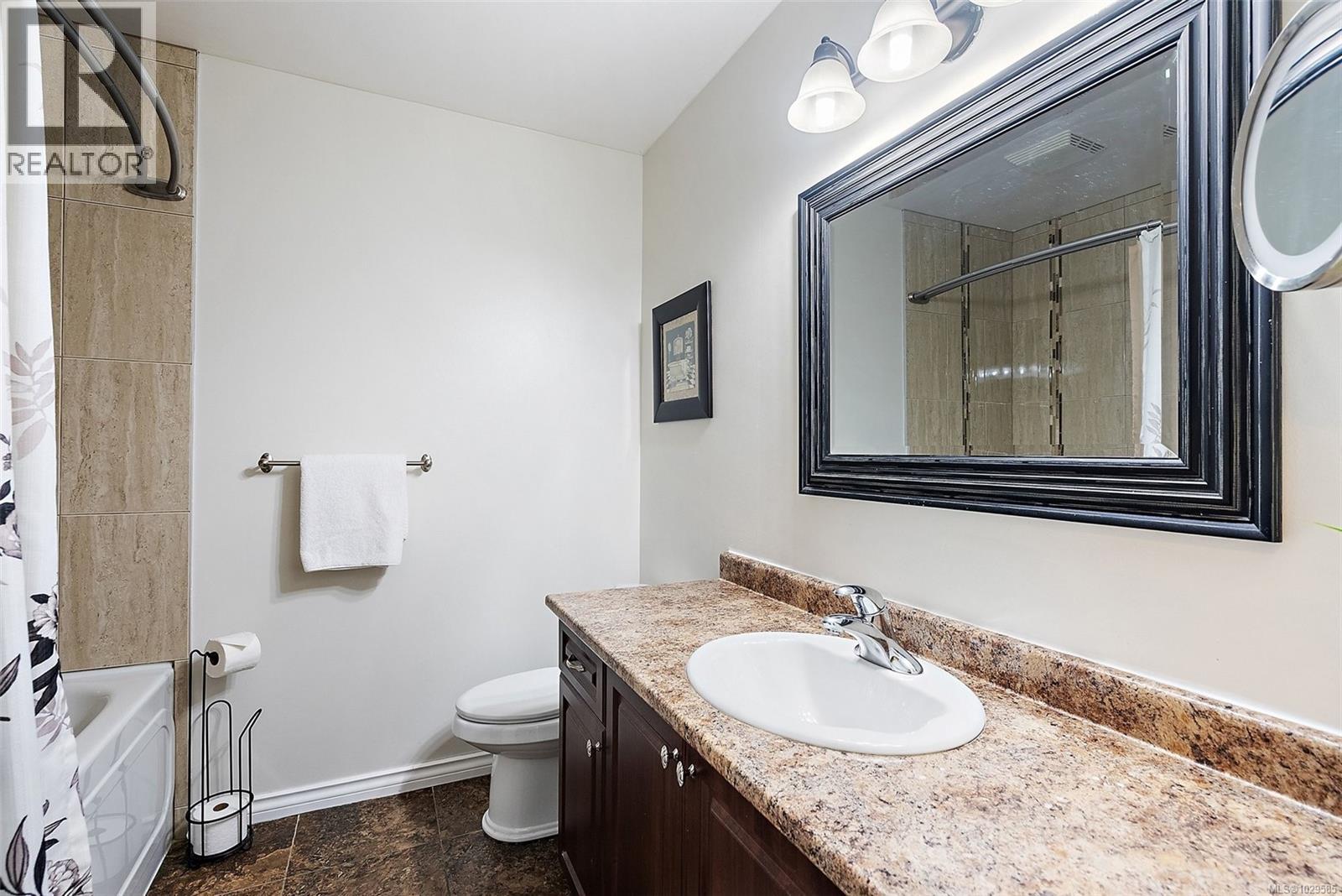 #107 2721 JACKLIN RD - 21