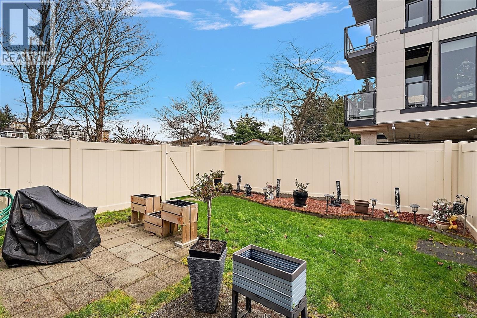 #107 2721 JACKLIN RD - 23