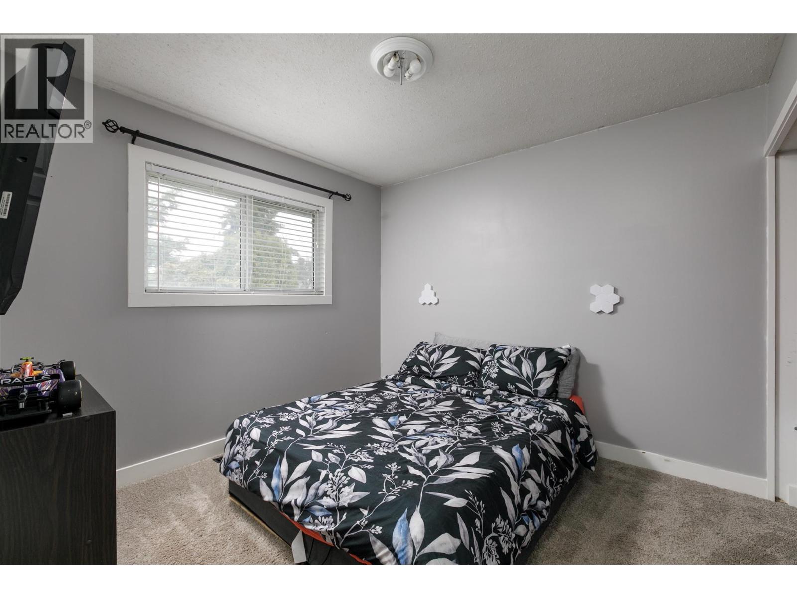  340 Patterson Road, Kelowna