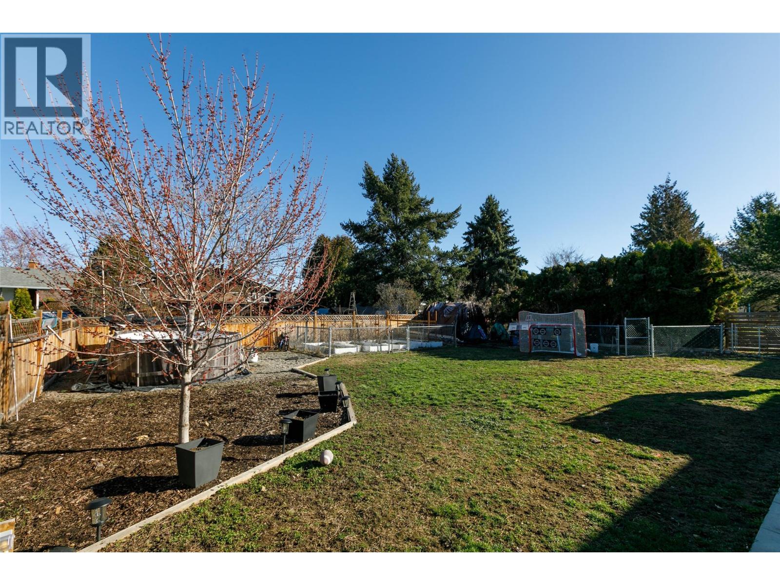  340 Patterson Road, Kelowna