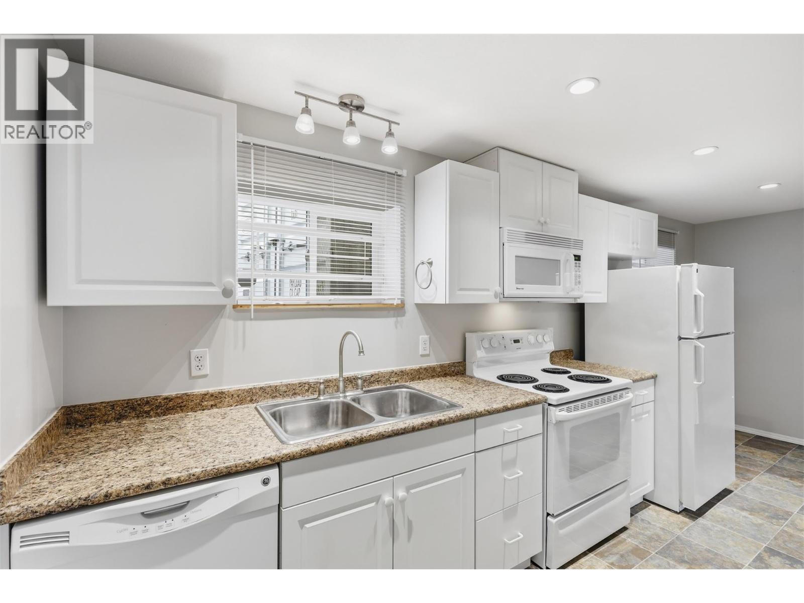  1119 Kemano Street, Kamloops