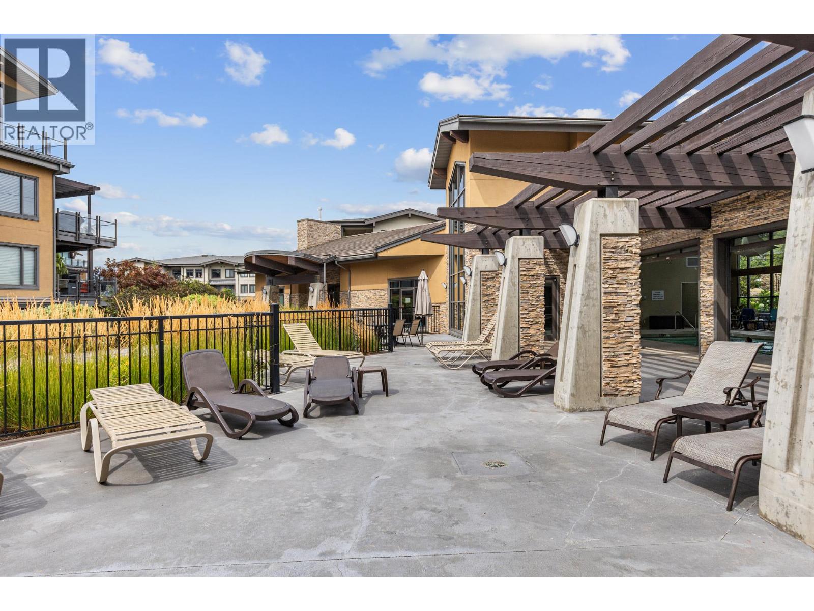 201 600 Sarsons Road, Kelowna