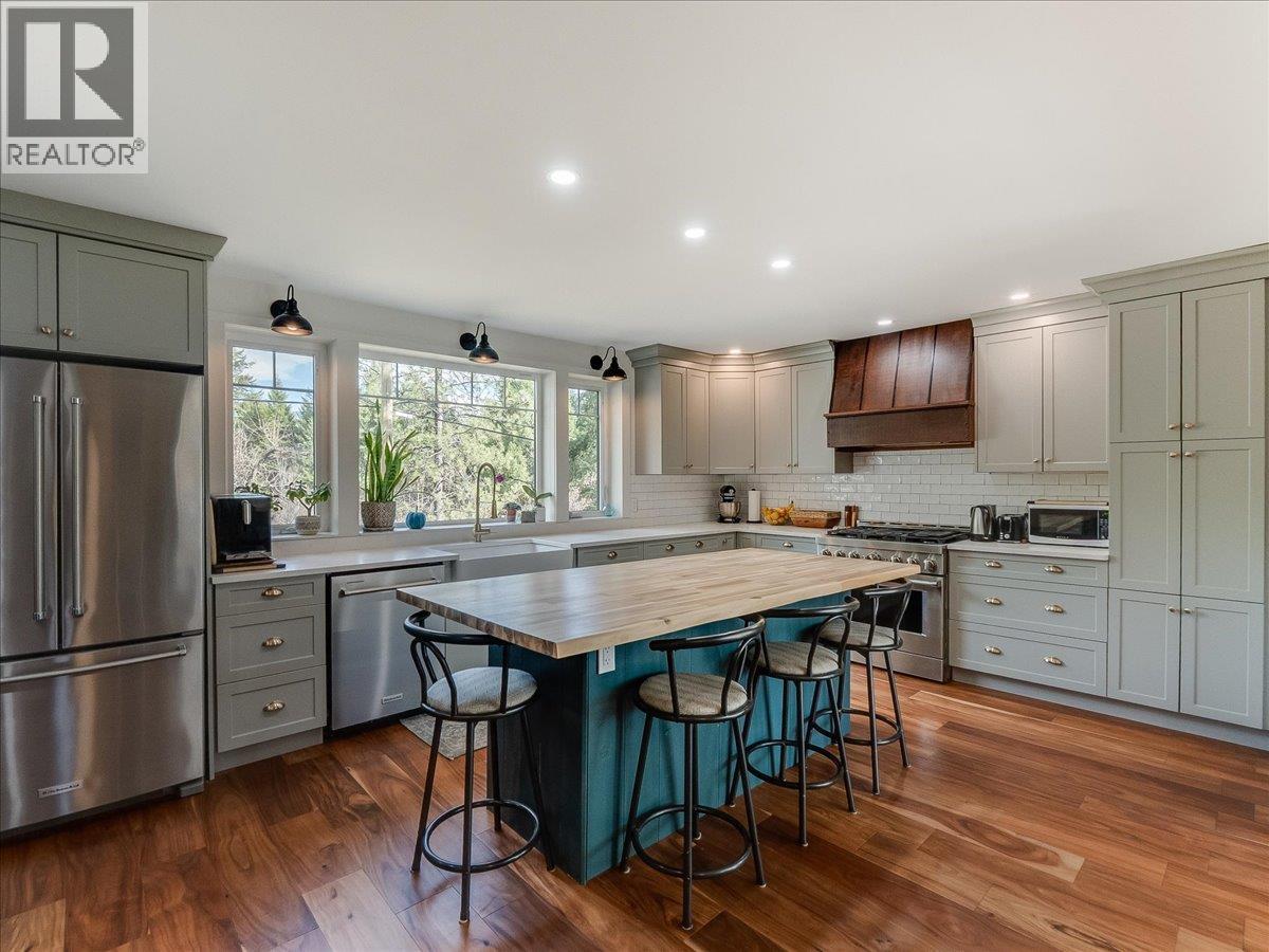  6024 Hutchins Road, Taghum