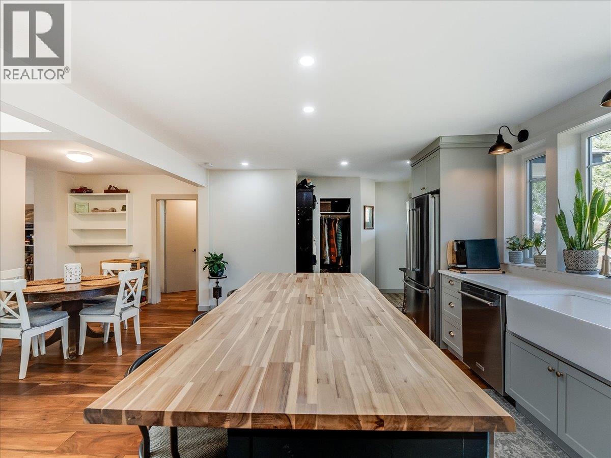  6024 Hutchins Road, Taghum