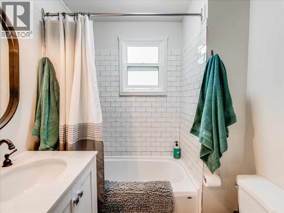  6024 Hutchins Road, Taghum