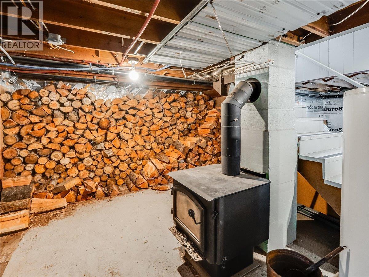  6024 Hutchins Road, Taghum