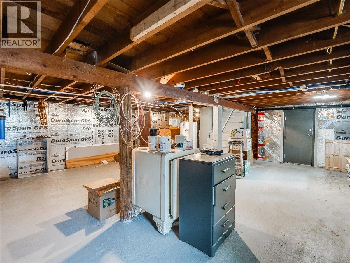  6024 Hutchins Road, Taghum