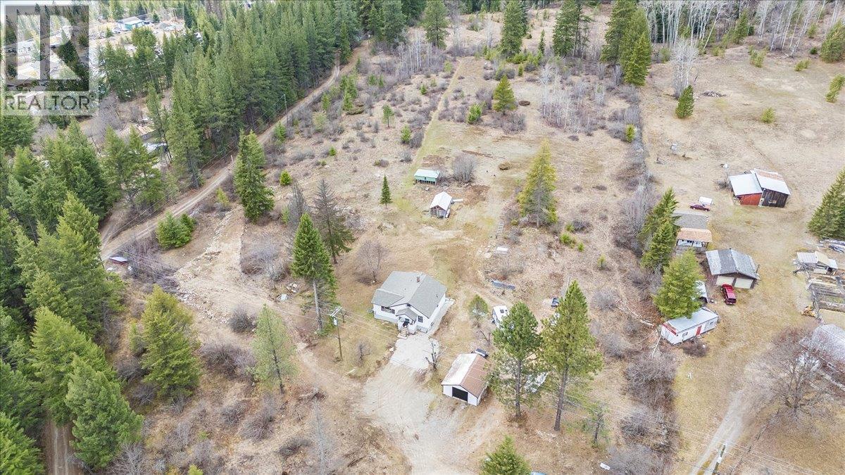  6024 Hutchins Road, Taghum