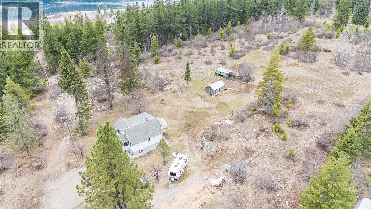  6024 Hutchins Road, Taghum