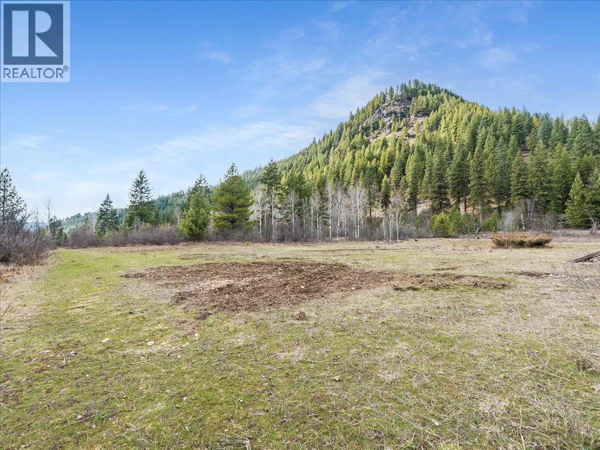  6024 Hutchins Road, Taghum