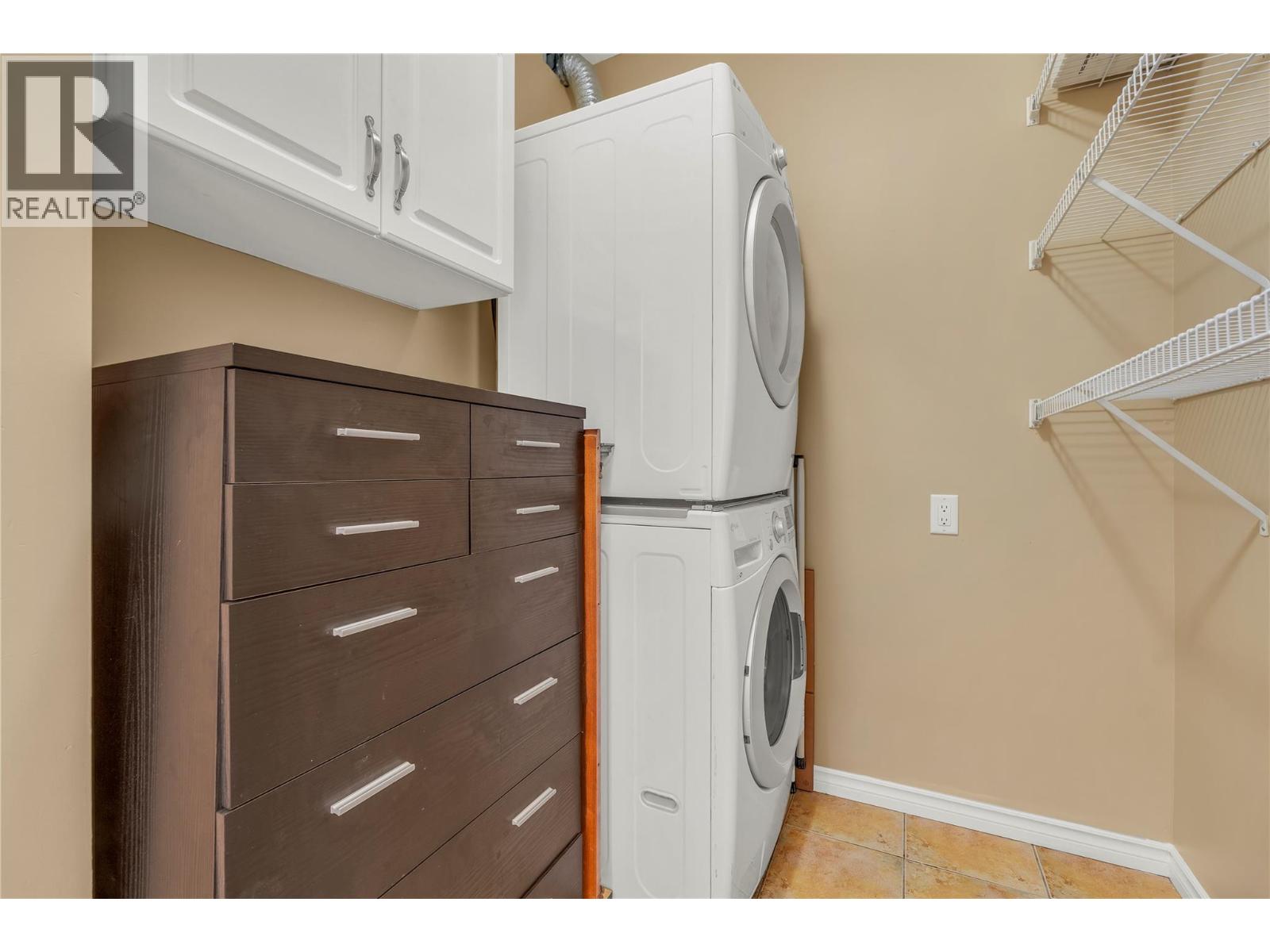 196 Wade Avenue W Unit# 306, Penticton