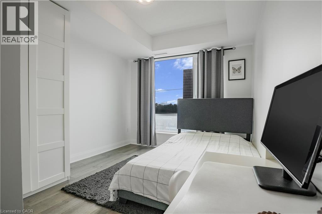 3220 SHEPPARD AVENUE E - 22