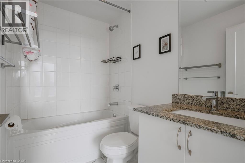 3220 SHEPPARD AVENUE E - 23