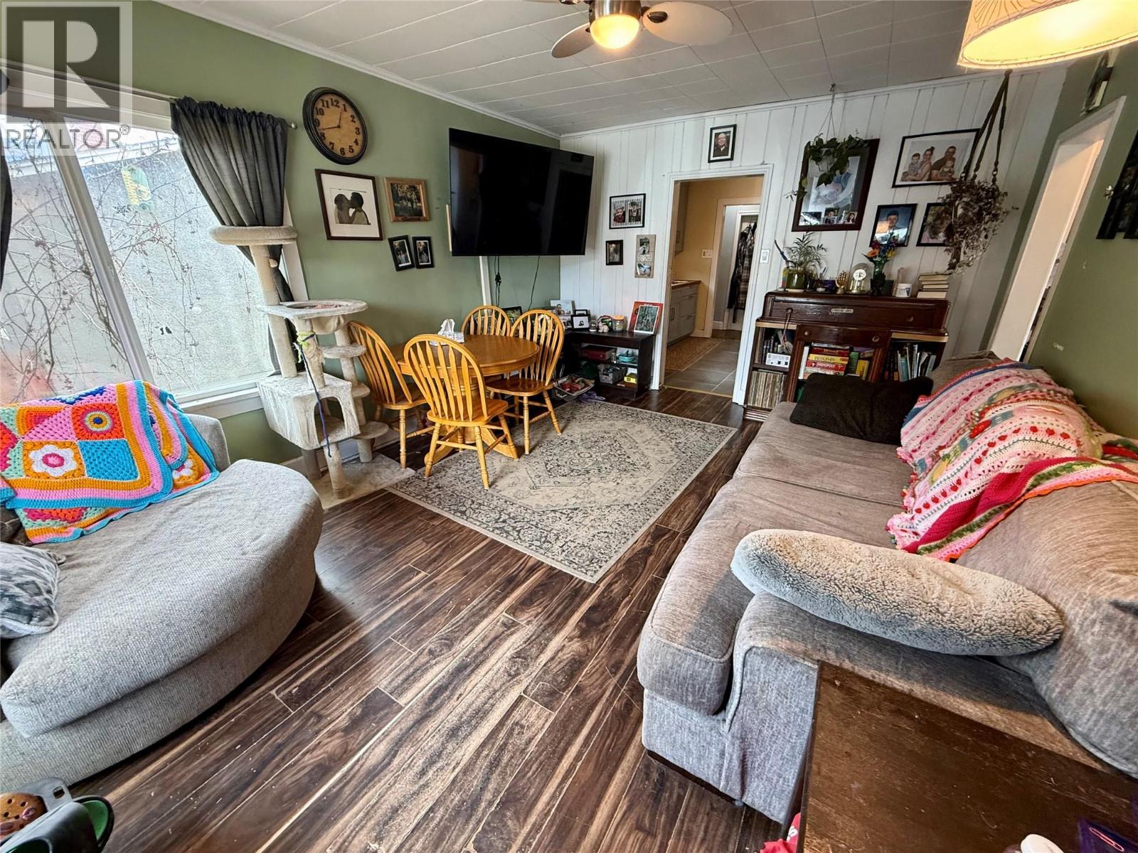 706 2nd Street - 9